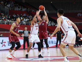 实战中的挡拆是什么意思，如何避免掩护犯规,挡拆后有哪些变化选择