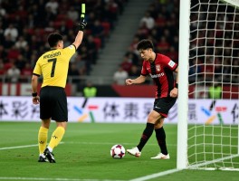 日职联点球判罚为何引争议，怎样判断是否该判点球，VAR如何改变比赛