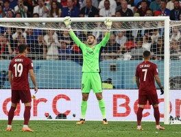 扑点球庆祝背后的心理博弈,如何影响比赛走势点球大战中门将的庆祝动作有何战术价值