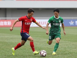 边前卫球员的战术奥秘,如何成为顶尖边路利器,攻防职责如何平衡