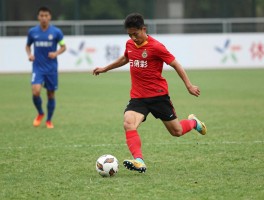 最早跳罚点球,跳步点球是谁发明的,这种点球有什么优缺点,如何使用跳步罚点球