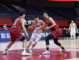 篮球重心破坏,如何晃动对手重心,脚步移动技巧,过人创造空间