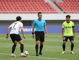 进攻有利没吹,裁判为什么不吹进攻有利犯规,进攻有利后裁判怎么补判