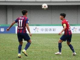 两人点球是什么战术,怎么罚,规则允许吗,实战中如何应用