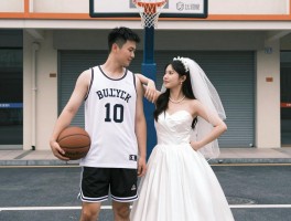 街头篮球婚纱,街头篮球婚纱照怎么拍,取景地点怎么选,服装如何搭配