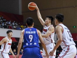 面对中锋如何打,矮个子如何防守高中锋,中锋背身单打如何破解,防守强壮中锋的技巧