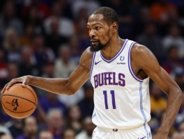 中锋杜兰特轮休策略,如何保护老将体能,季后赛关键作用