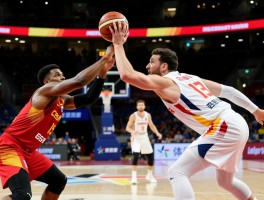 挡拆时的细节是什么意思,如何避免移动挡拆犯规,挡拆后有哪些选择,西班牙挡拆战术解析