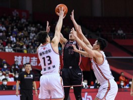 篮球狂热队,指哪支球队,为何备受关注,如何成功逆袭