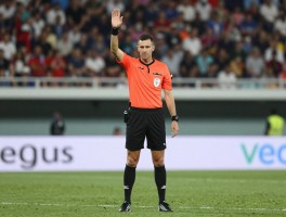 西亚边裁争议不断，VAR使用公平性,判罚双标现象,亚足联权力分配如何影响比赛公正