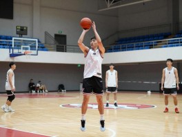 篮球投篮细节,如何提高命中率,正确姿势是什么,训练方法有哪些