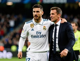 德伦特球员生涯全纪录，皇马时期表现如何，职业生涯转折点是什么，退役后生活如何？