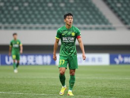 国安武汉球员,张稀哲技术特点如何,邓卓翔执教风格是什么,有哪些武汉籍球员效力过国安