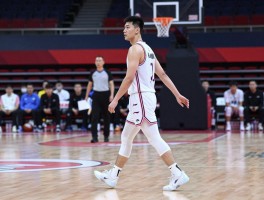 走步是什么意思篮球,中枢脚如何判定,012规则是什么,走步常见情况有哪些