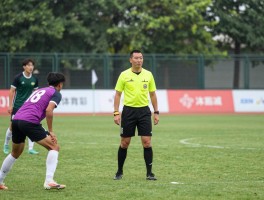 后场进攻有利会吹吗，裁判判断标准是什么,后场犯规什么情况下不吹