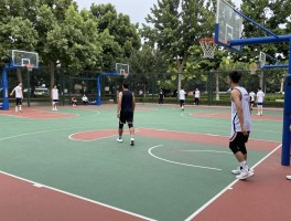 洛阳王城公园的篮球场,冲突事件是什么,现在开放时间,如何解决场地之争