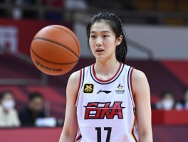 篮球宝贝真真,如何成为CBA第一胸,现状如何,职业故事揭秘