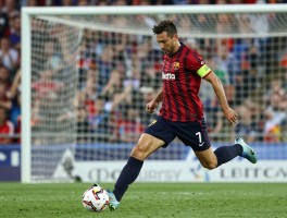 卡路斯球员：传奇左后卫的非凡生涯，如何重炮射门震惊足坛？