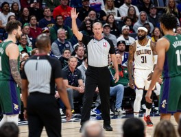 移动挡拆是什么意思解说,怎么判断是否犯规,NBA裁判吹罚标准是什么