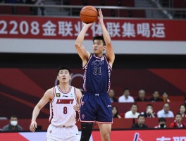 篮球张超有哪些人,职业发展如何,成就对比怎么样