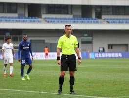 足球怎样才叫进攻有利，裁判如何判断有利原则，球队怎样利用有利进攻，有利条款怎么应用