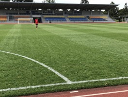 角球限制线是干什么用的,角球弧为何要画线,防守球员需距离角球多远