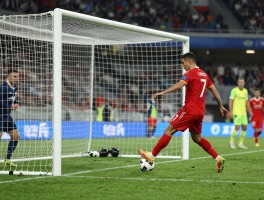 世界最灵异的点球,足球未解之谜,点球诡异瞬间,科学如何解释点球灵异事件