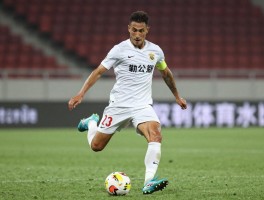 勒温高中锋技术特点是什么,勒温转会动态如何,勒温伤病恢复情况