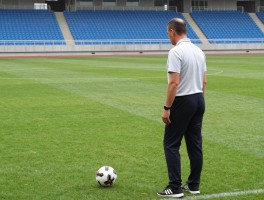 角球是任意球吗为什么,角球和任意球的区别是什么,角球判罚的条件有哪些