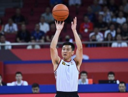 篮球最后一秒规则详解,压哨投篮怎么算,加时赛规则,裁判手势解读