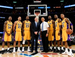 奥巴马篮球队有哪些成员,水平如何,为何说最会打球内阁,篮球如何影响其政治生涯