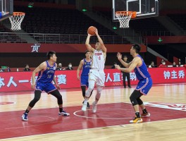 篮球区域防守,如何选择适合阵型,破解进攻的要点有哪些,训练方法如何设计