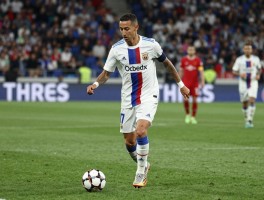 天使之翼点球,游戏S级评价如何获取,现实点球决胜关键点在哪,迪马利亚为何是点球专家