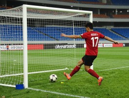 手速点球怎么操作,如何提高点球命中率,点球方向怎么控制