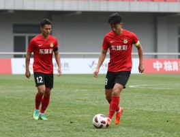 什么情况下是角球,角球判罚的三大条件是什么,角球怎么开球