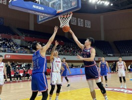 什么是角球篮球运动员，角球篮球运动员的定义是什么,角球篮球运动员在比赛中扮演什么角色