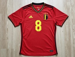 比利时八号球员,历史上谁最著名,现役谁穿8号,球衣意义如何