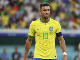 巴西球员退役，为何天才早早挂靴,老将如何延续职业生涯