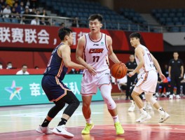 刘以升篮球,矮个中锋如何防守,CUBA成就有什么,纺BA冲突怎么回事