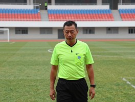 进攻有利不能吹停吗,什么是进攻有利原则,裁判如何判断是否吹停,有利原则的例外情况