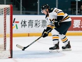 冰球犯规点球判罚条件是什么,点球大战规则如何判定胜负,罚点球时如何提高进球概率