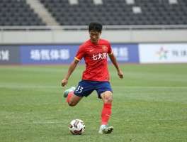 傅欢足球员,职业生涯亮点是什么,近期表现如何,未来路在何方