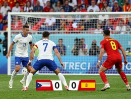 西俄点球大战全程回顾，俄罗斯如何爆冷胜西班牙，点球决胜有何战术奥秘