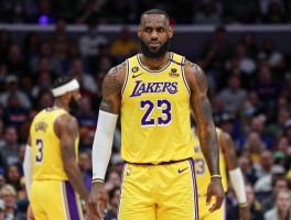 湖人球员詹姆斯,2025赛季表现如何,何时复出,最新伤情怎么样,会退役吗