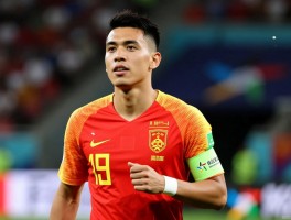 国际足联归化球员高拉特,高拉特为何未能代表国足出战,归化政策存在哪些规则漏洞