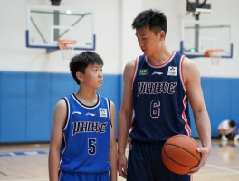 篮球员父亲如何影响孩子职业生涯,球二代成功的关键因素是什么,如何培养孩子篮球兴趣