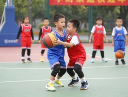 篮球对幼儿有什么好处,幼儿篮球几岁开始好,幼儿篮球训练方法有哪些