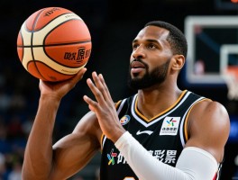 保罗篮球原因,选择篮球的初衷是什么,成功秘诀在哪里,技术如何练就