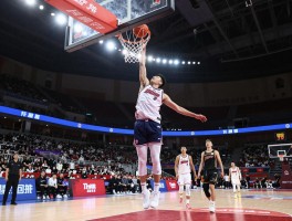 篮球天空极限是什么意思,如何突破弹跳极限,扣篮技巧训练方法