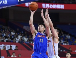 篮球张镇麟,新赛季能否证明自己,转会上海是福是祸